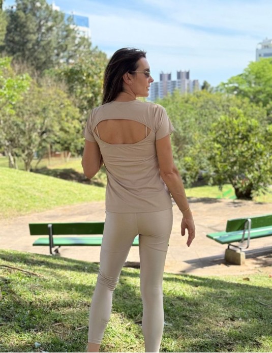 Camiseta recorte golden