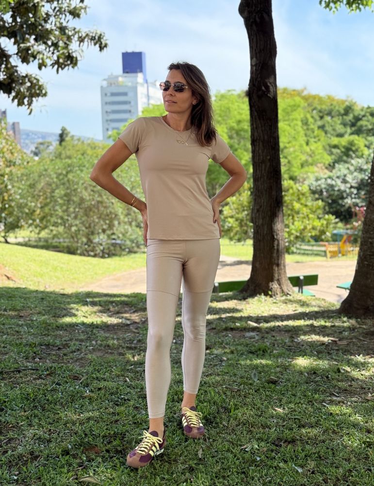 Camiseta recorte golden